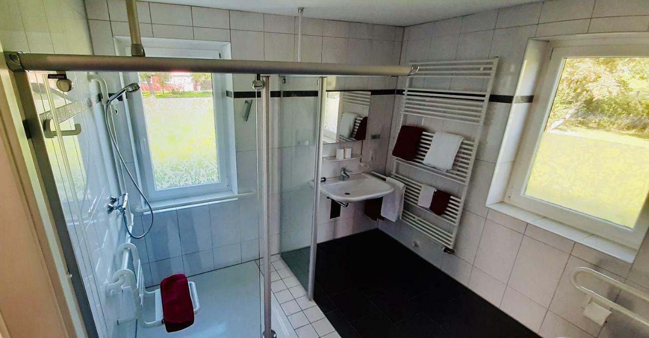 Funnys Deichblick Apartamento Butjadingen Exterior foto